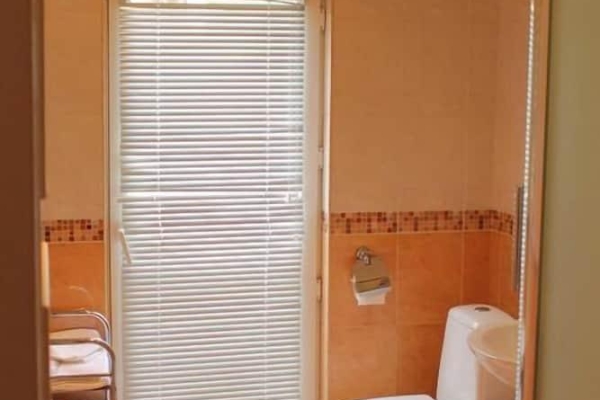 Vake Hotel (Saburtalo)